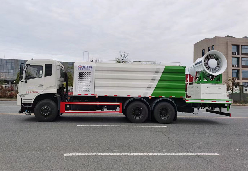 東風(fēng)天錦后雙橋多功能抑塵車(chē)