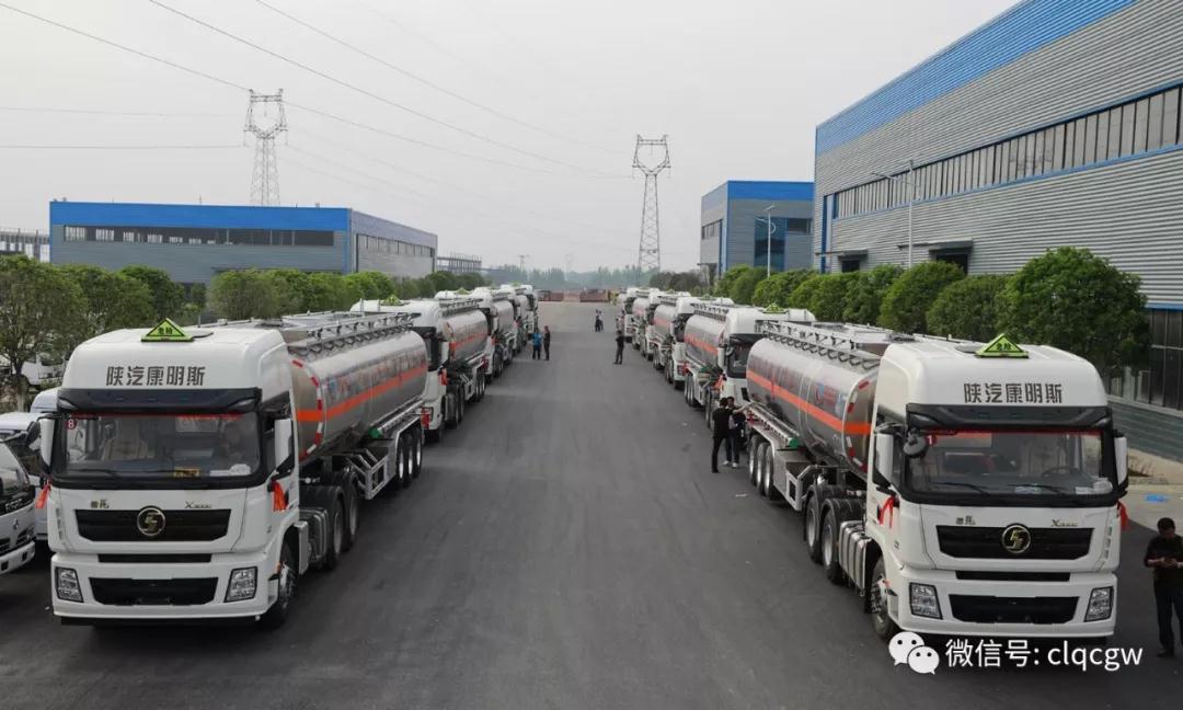 程力危化車(chē)制造公司新型輕量化全鋁合金危化運(yùn)輸車(chē)成行業(yè)驕子